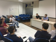 CDL realiza reuni